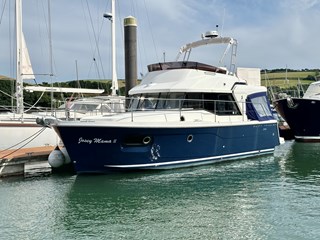 Swift Trawler Portside