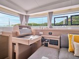 Lagoon 40 Saloon Chart Table