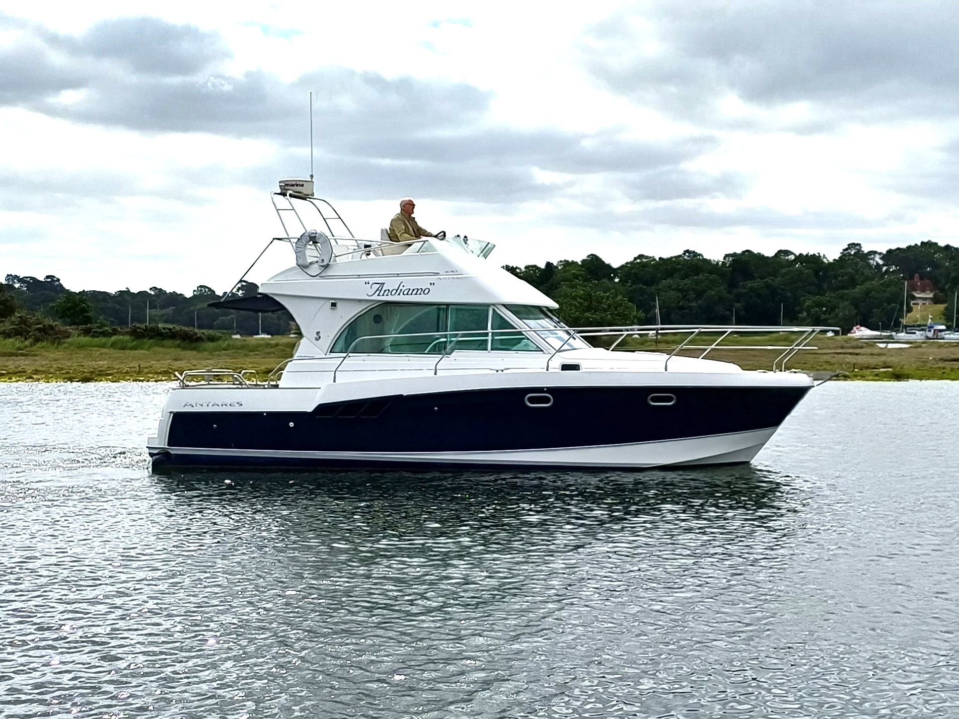 2007 Beneteau Antares 9.80