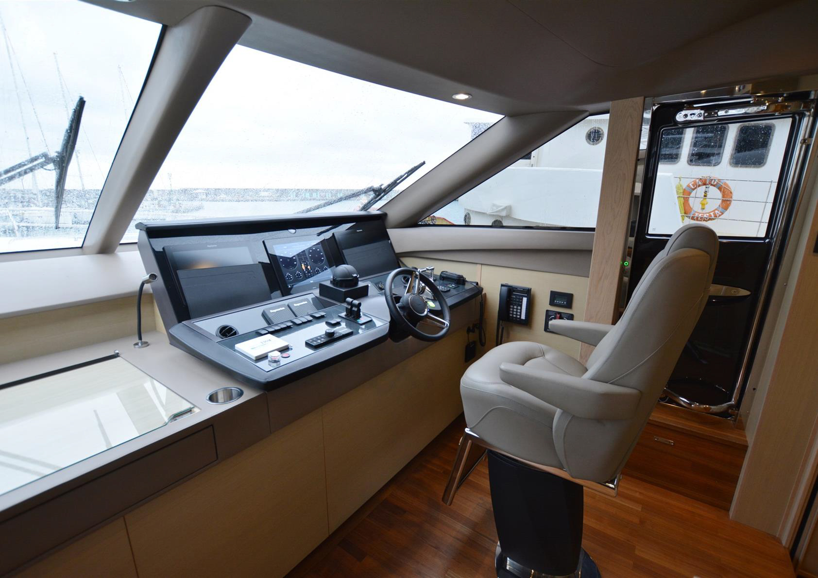 Princess 88 Wheelhouse