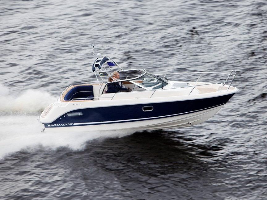 Aquador 23WA - default 4 - At speed