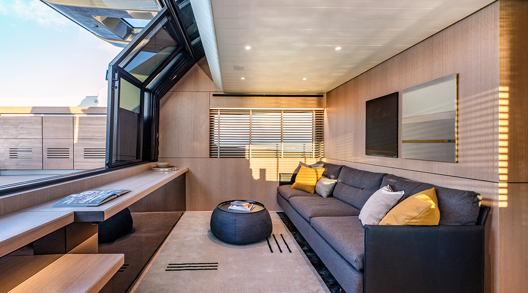 Bluegame BGX60 Saloon