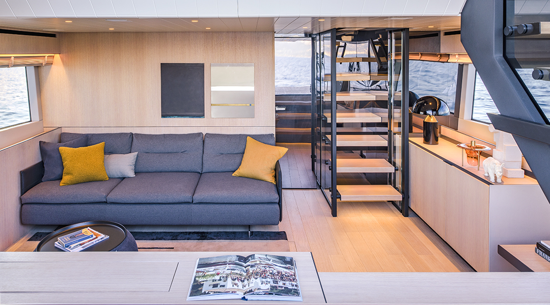 Bluegame BGX60 Saloon