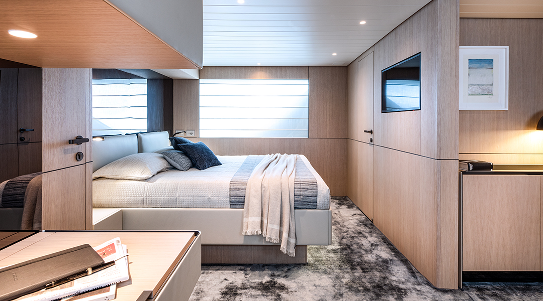 Bluegame BGX60 Owners Cabin