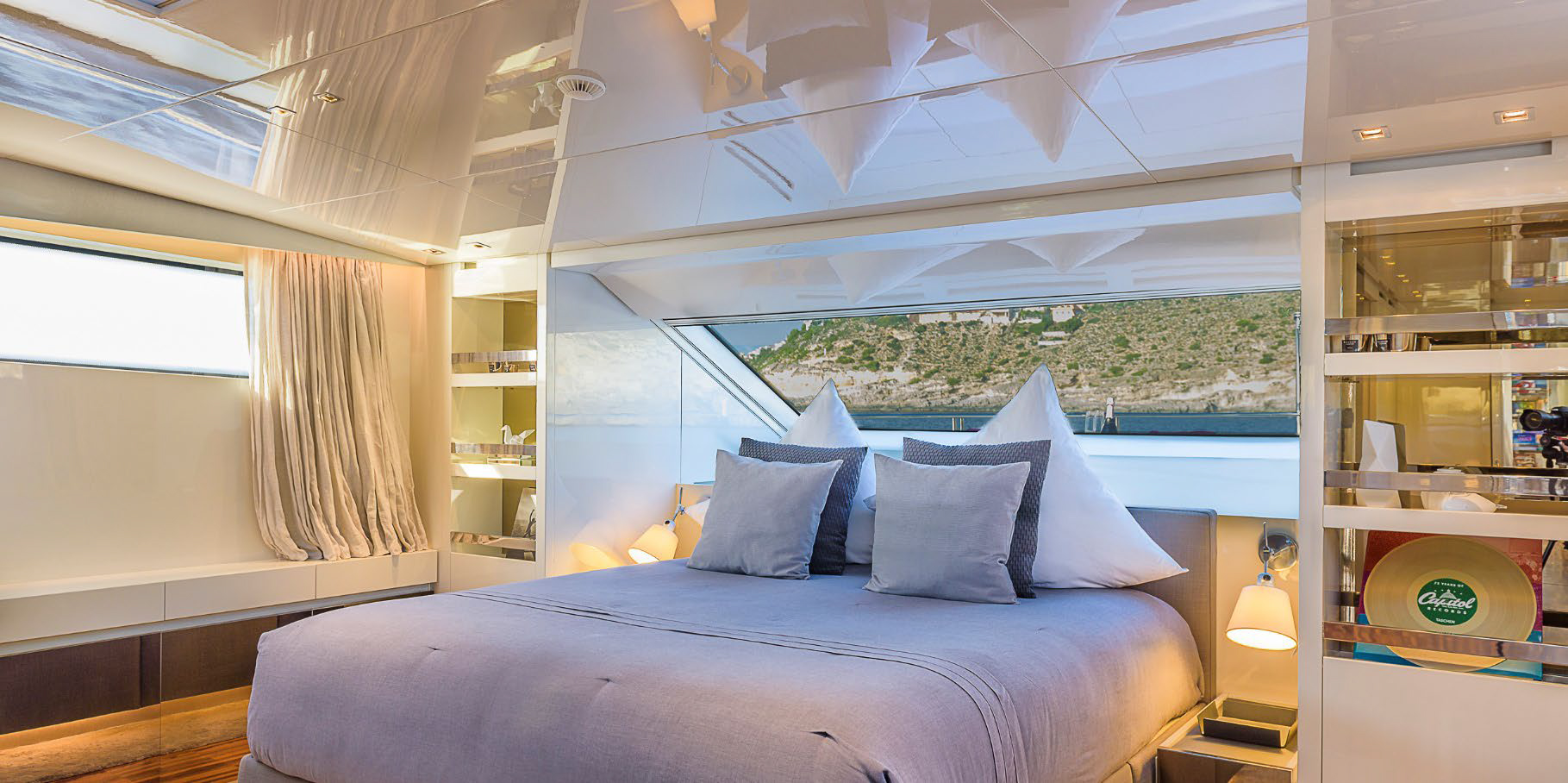 Sanlorenzo SL104 Owners Fwd