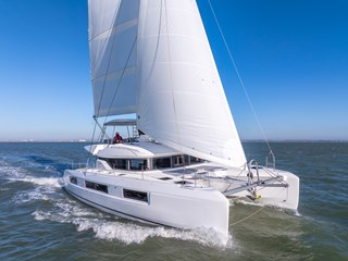 2025 Lagoon 51 for sale - Sailing