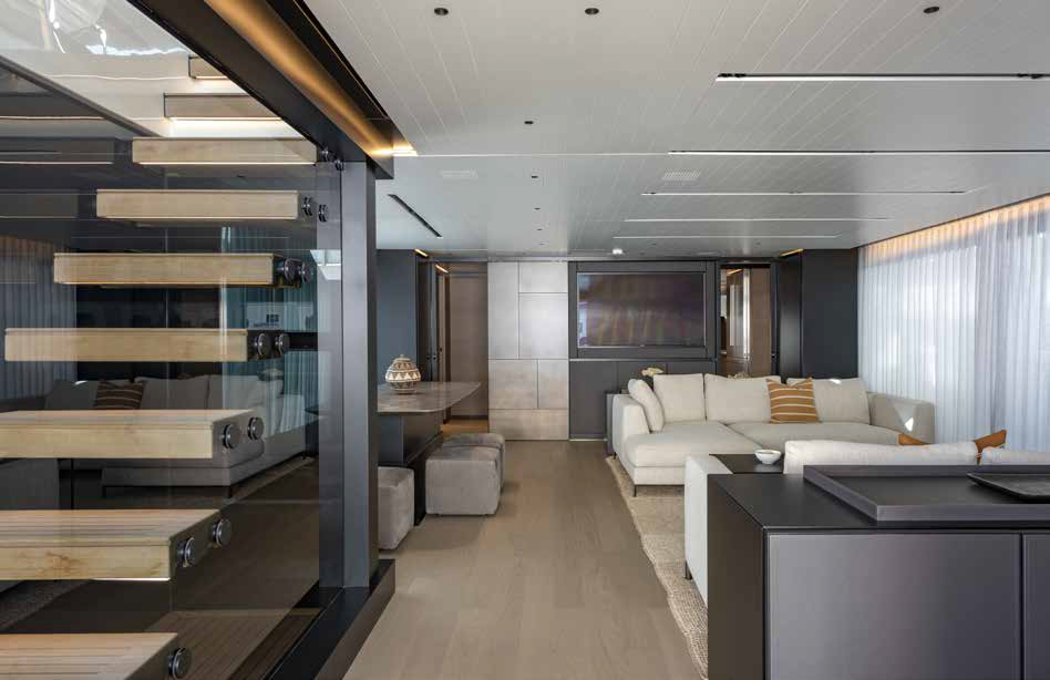 Sanlorenzo SL102A Saloon