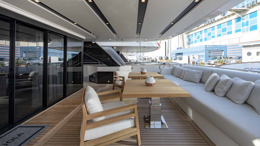 Sanlorenzo SL102A Cockpit