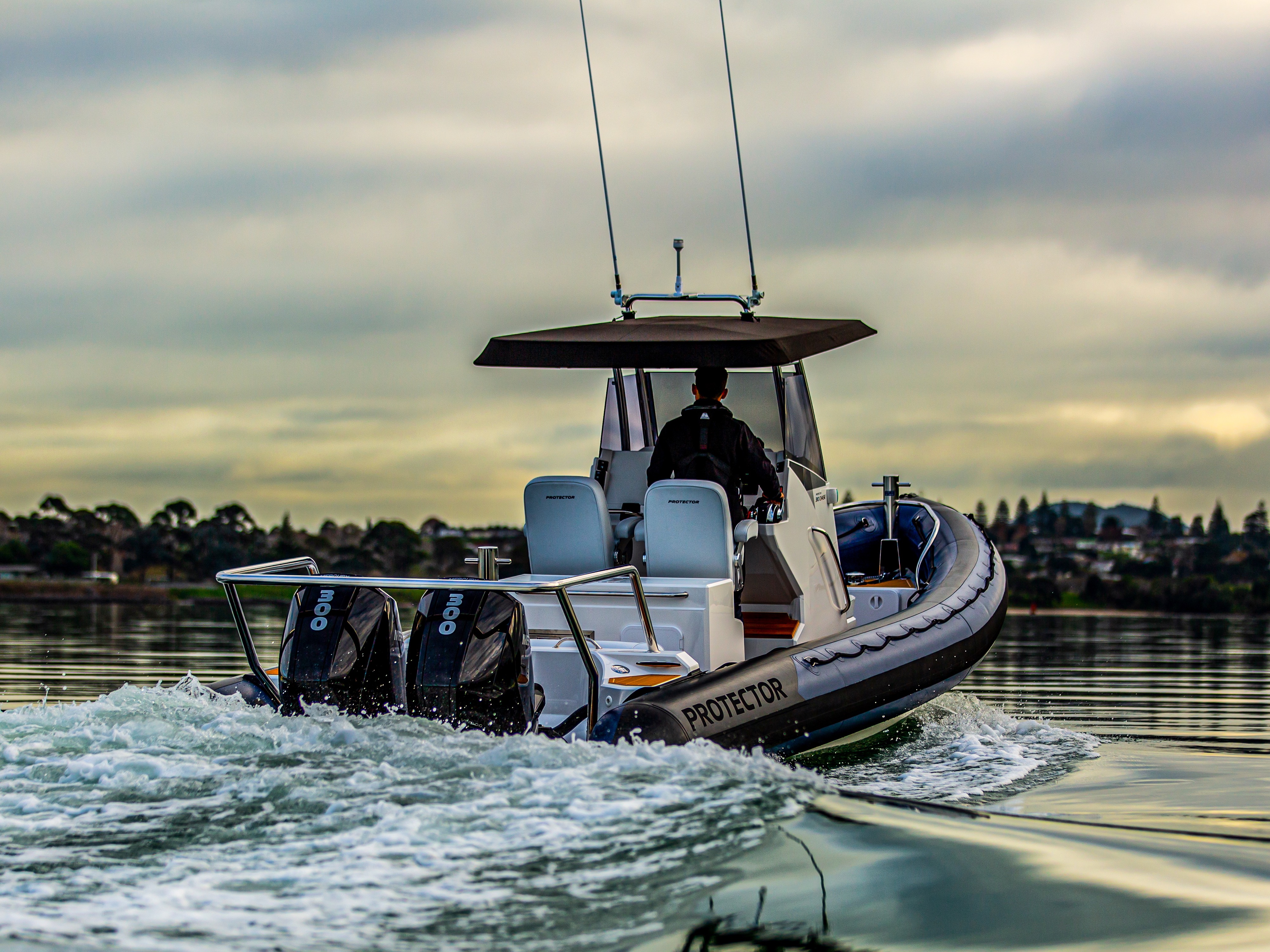 The Protector 310 Chase is the ultimate high-performance utility vessel. It’s advanced design and efficient hull ensures that it rides smooth and steady in true Protector fashion. 