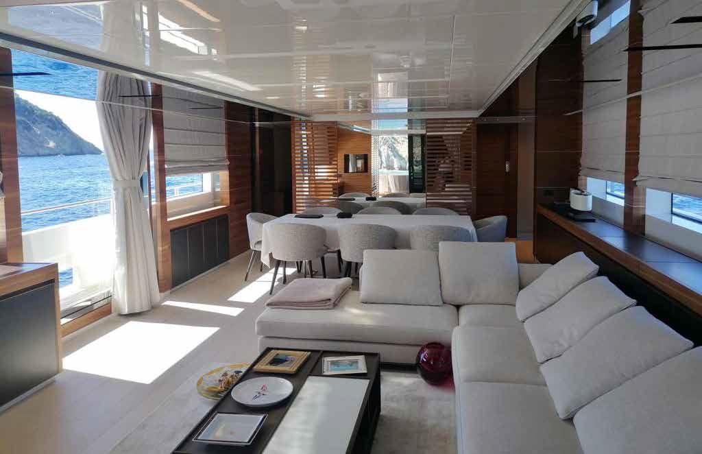 Sanlorenzo SL106 Saloon