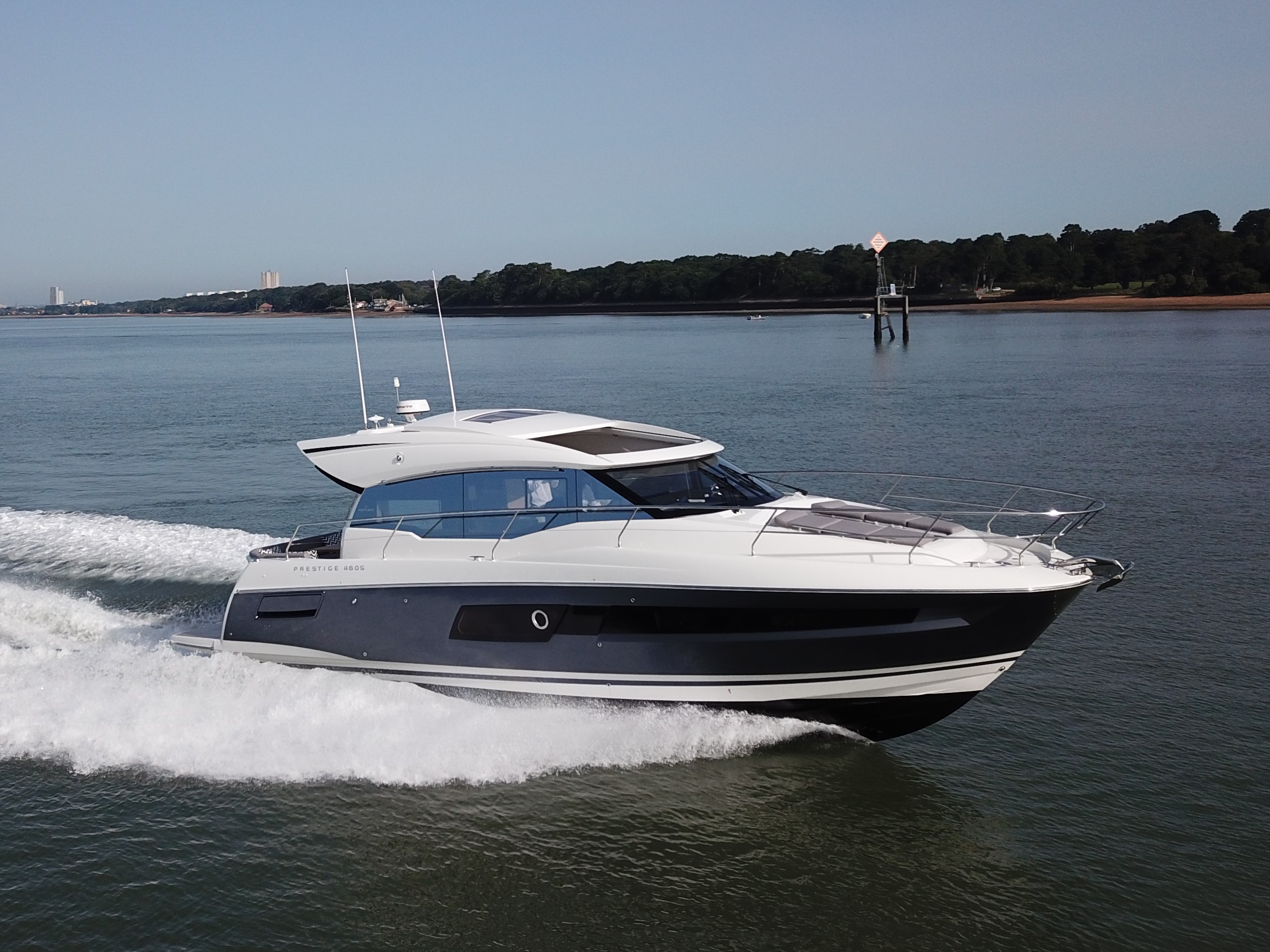 2023 Prestige 460 S