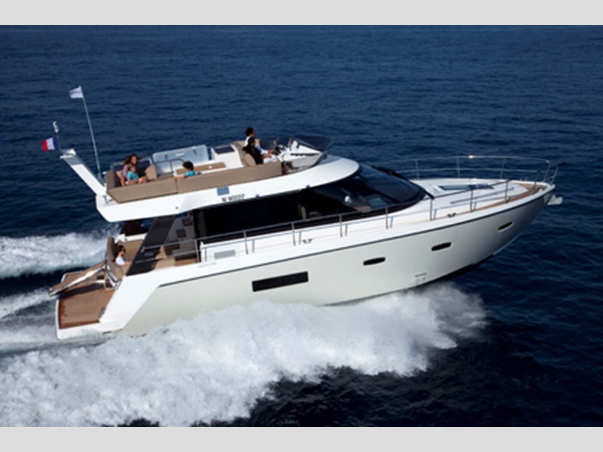 Sealine F42- sistership