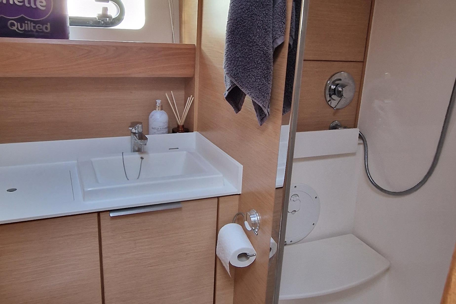 2015 Bavaria Sport 400 Coupe