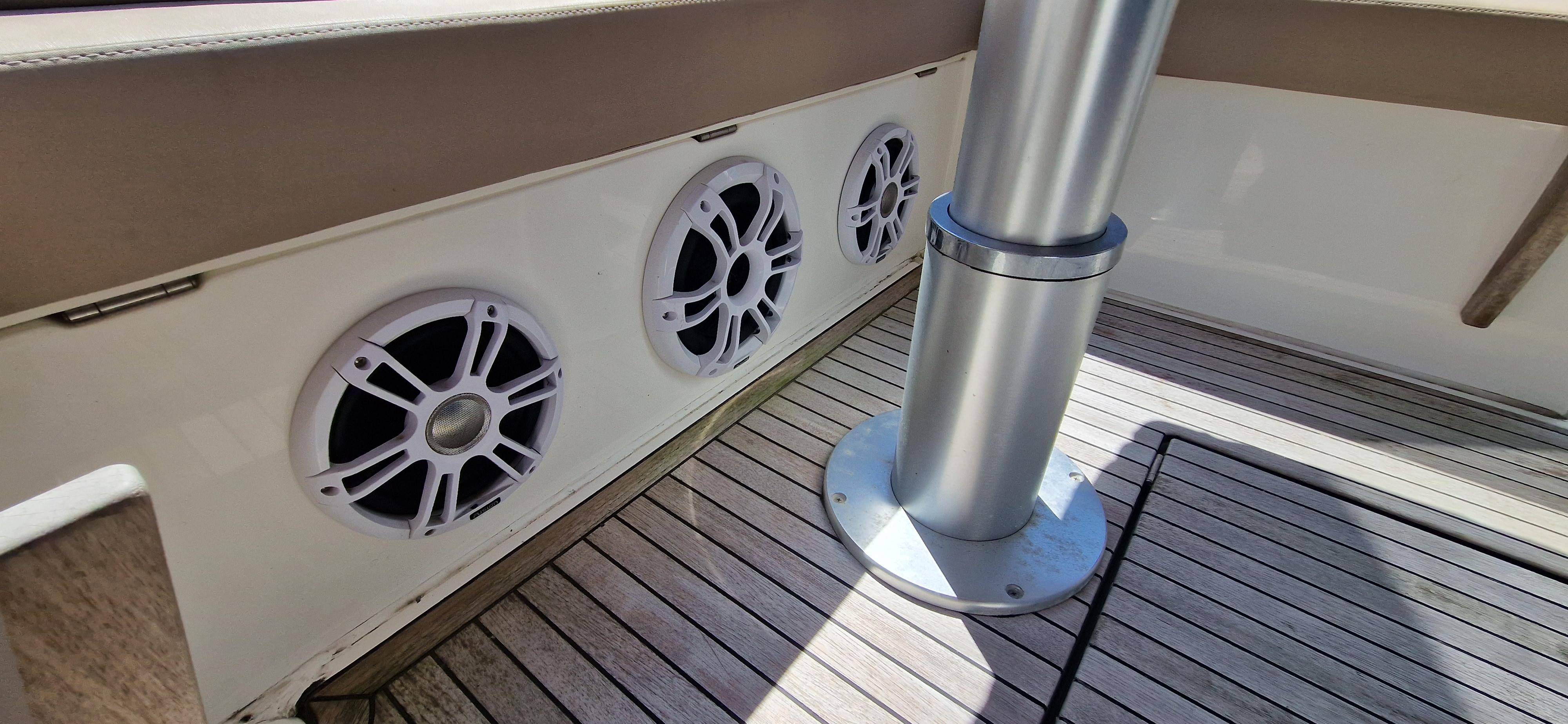 2015 Bavaria Sport 400 Coupe