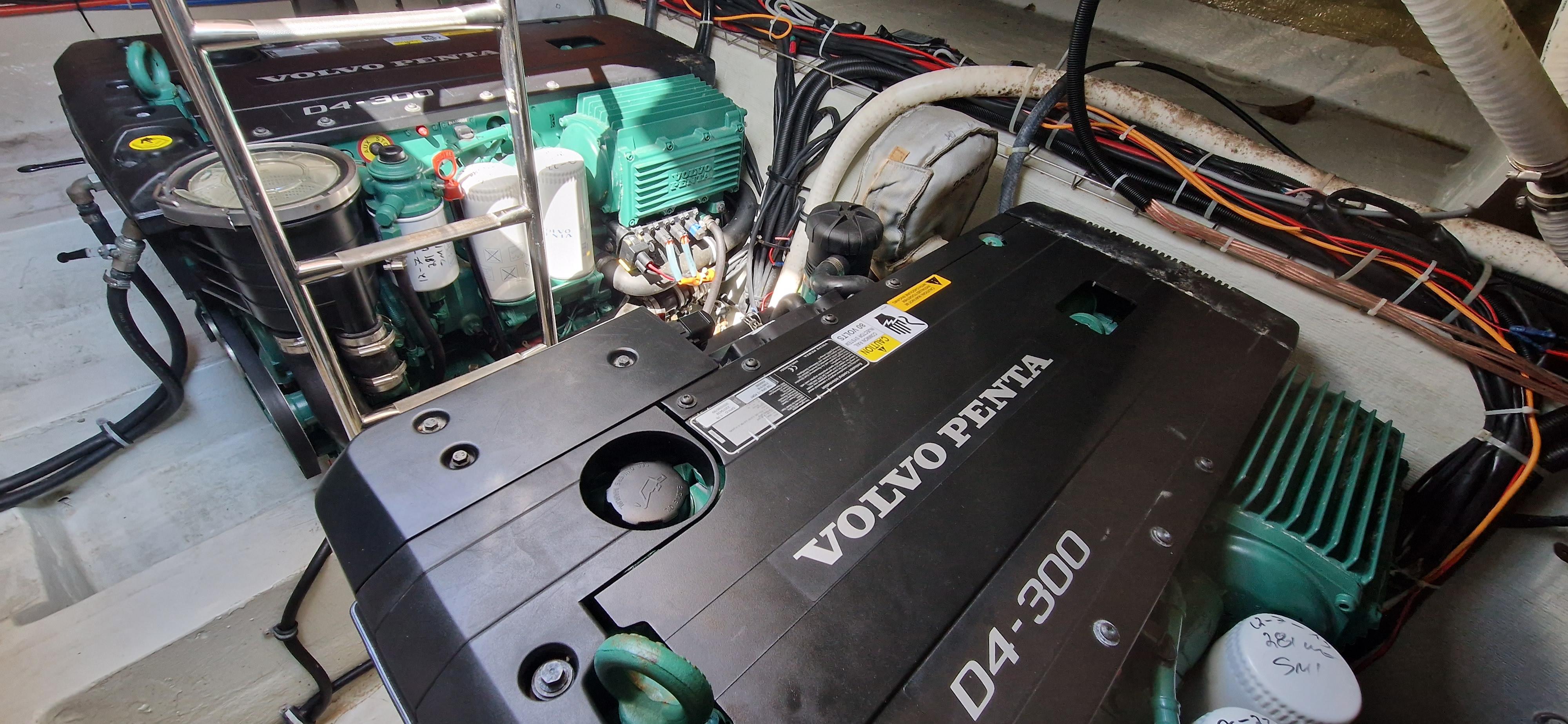 2015 Bavaria Sport 400 Coupe