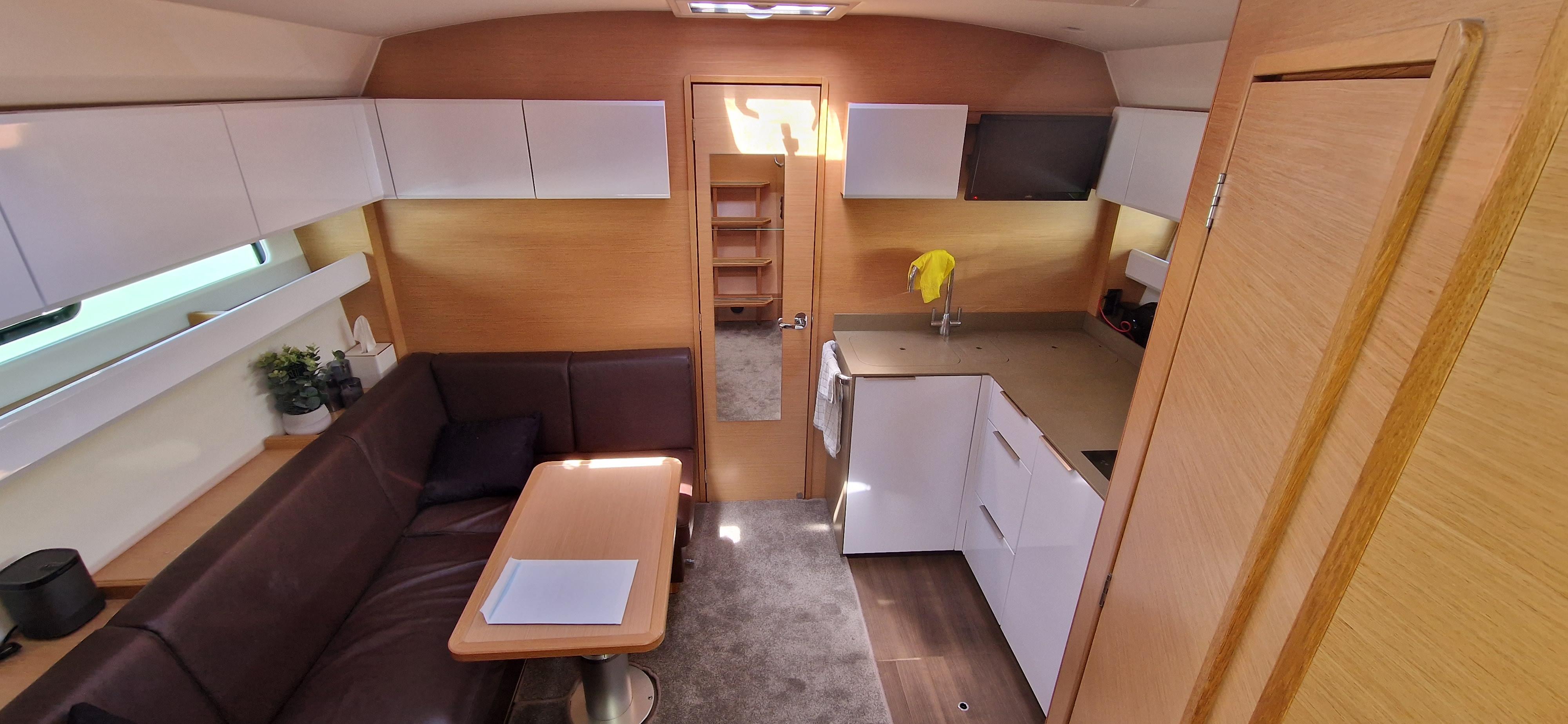 2015 Bavaria Sport 400 Coupe