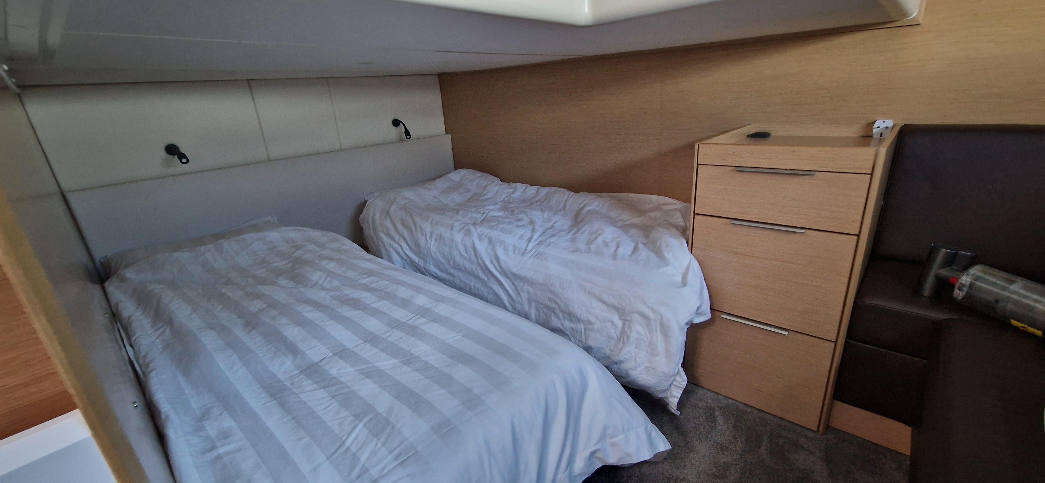 2015 Bavaria Sport 400 Coupe