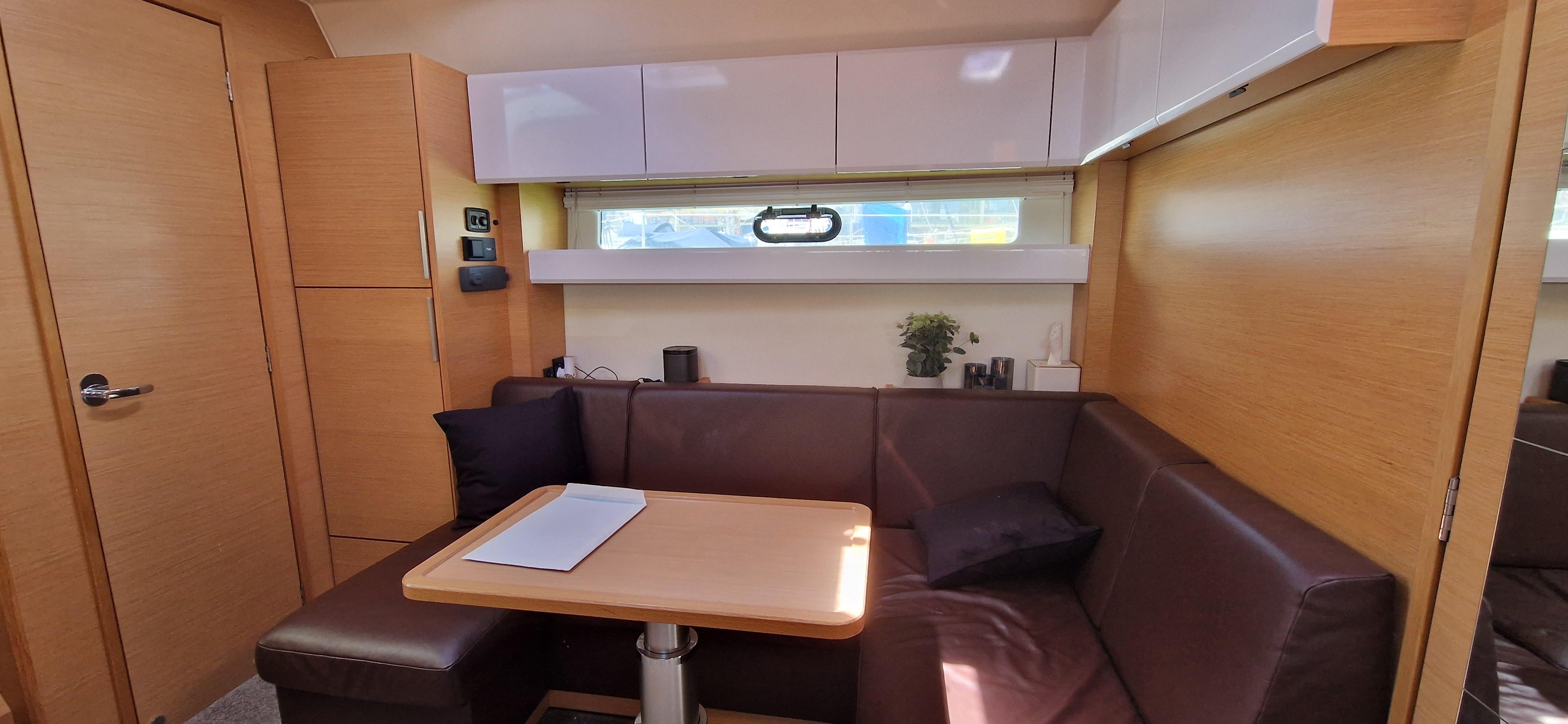 2015 Bavaria Sport 400 Coupe