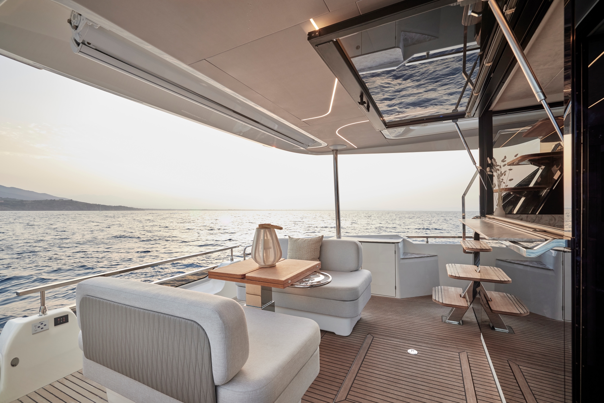 Prestige F5.7 Cockpit