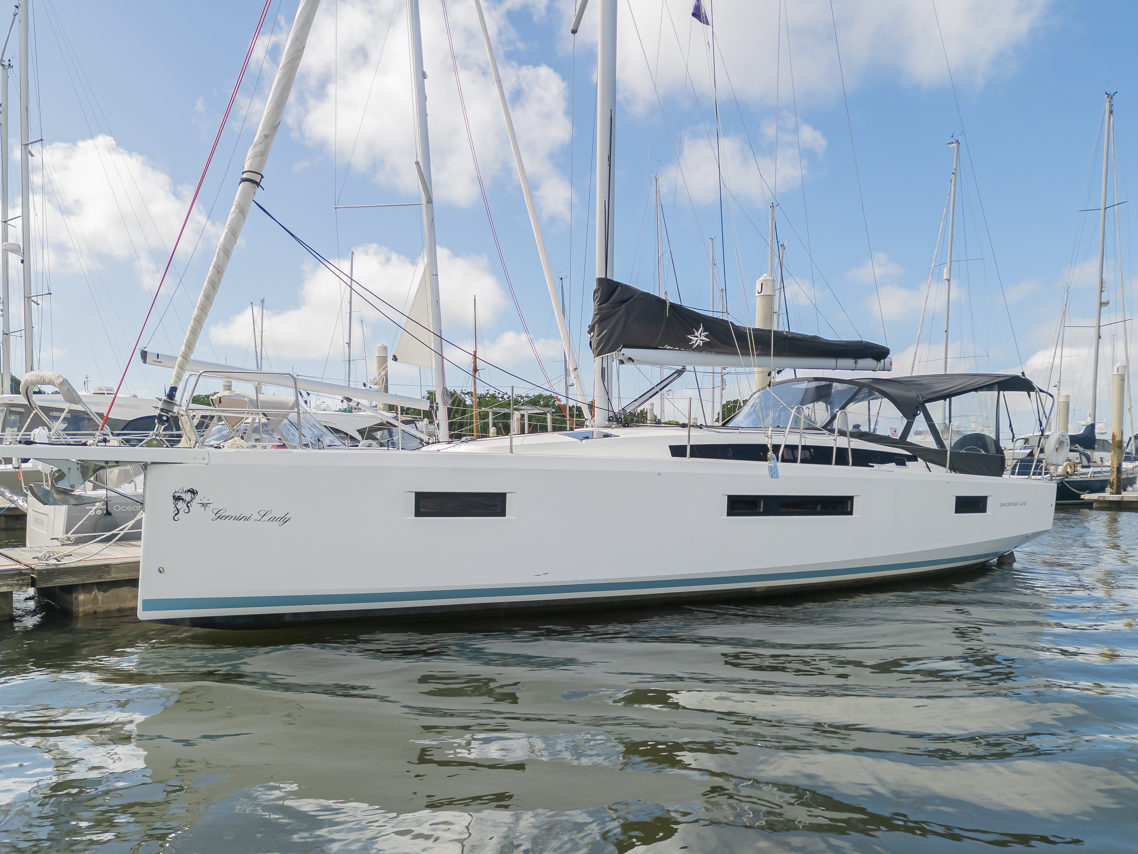 2022 Jeanneau Sun Odyssey 410