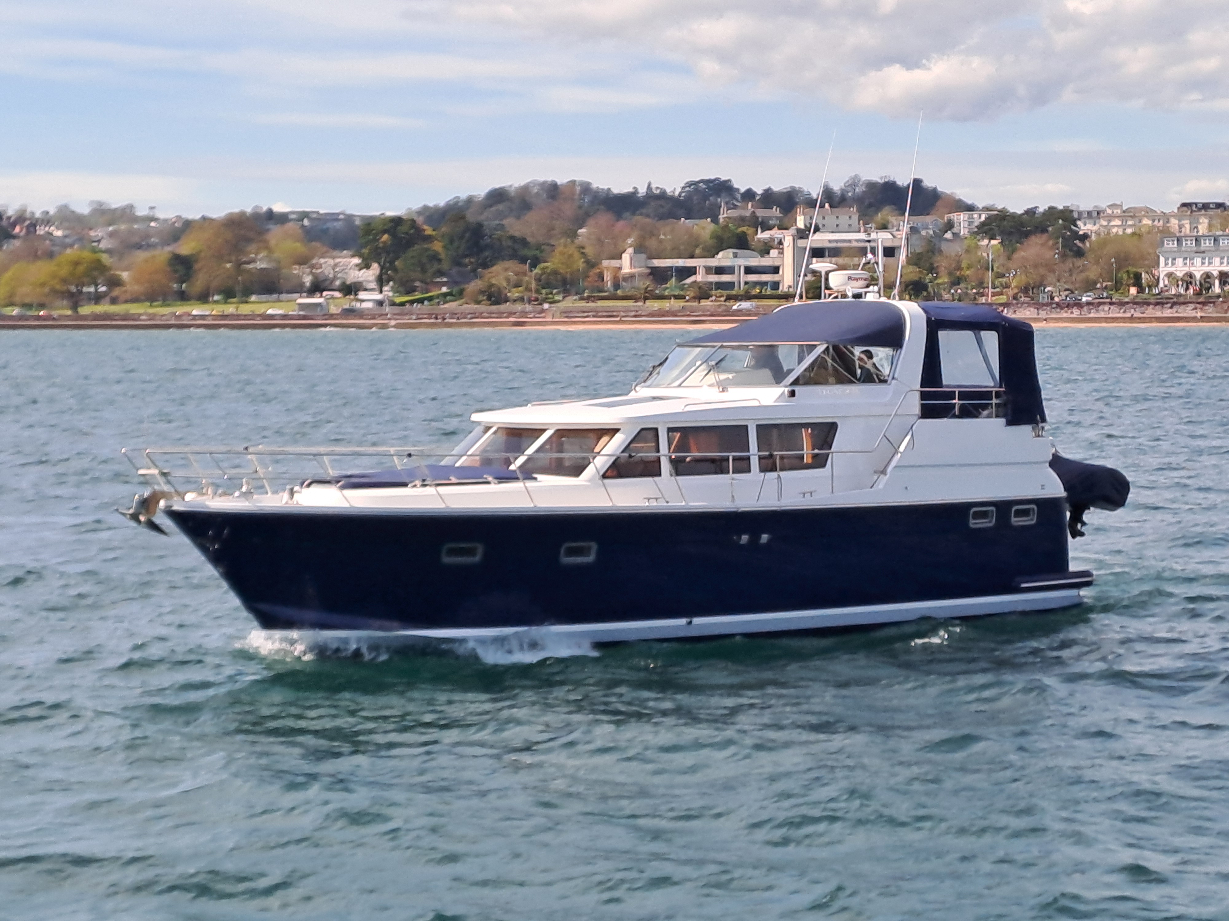 2008 Trader 42