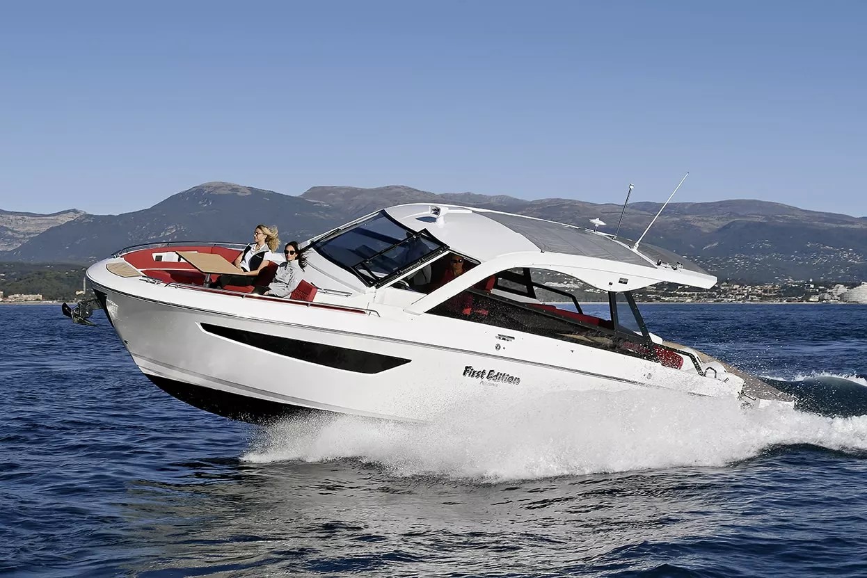 2021 Bavaria Vida 33