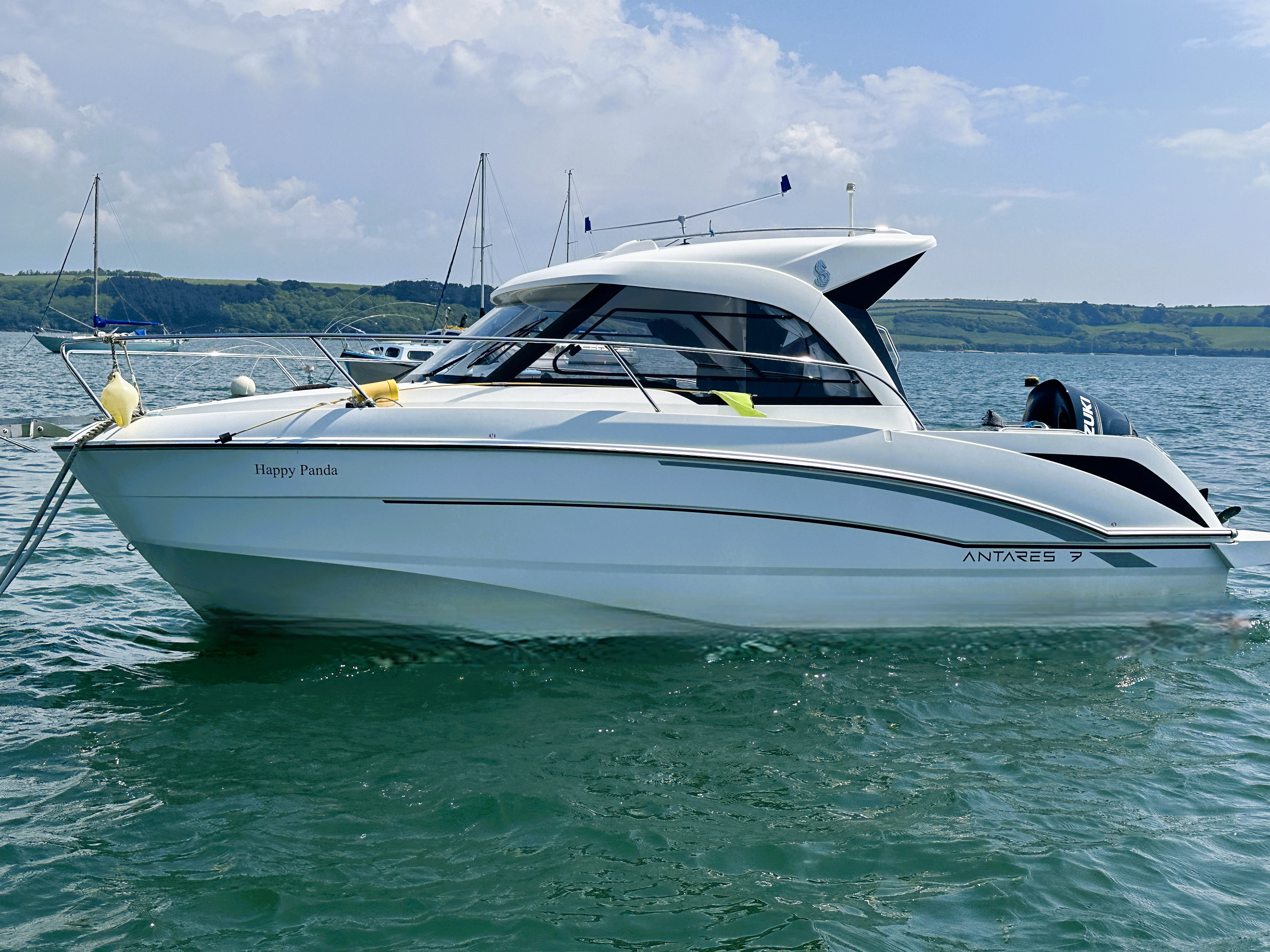 2019 Beneteau Antares 7 OB