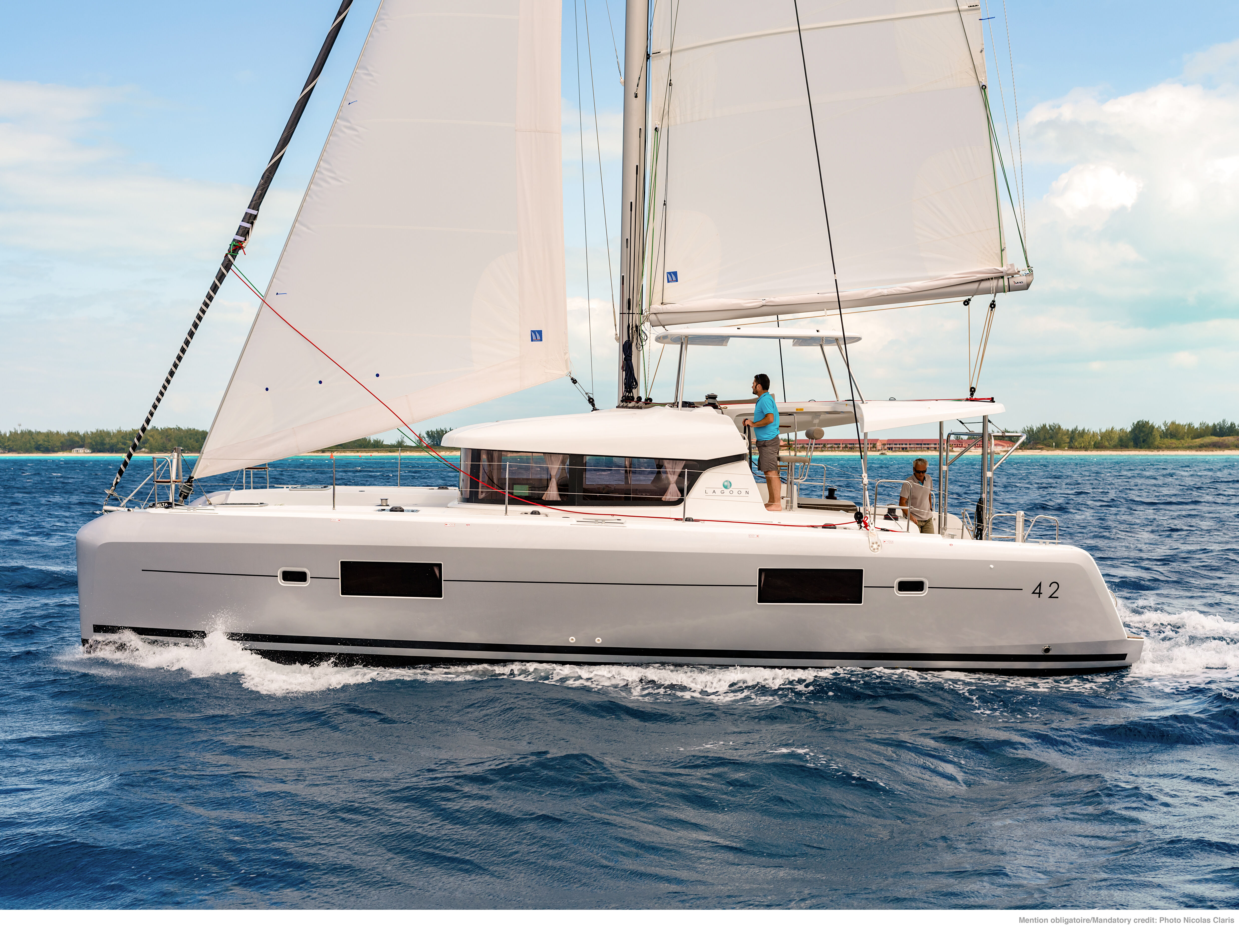 Hero Image Lagoon 42