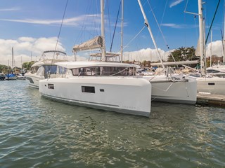 2024 Lagoon 42