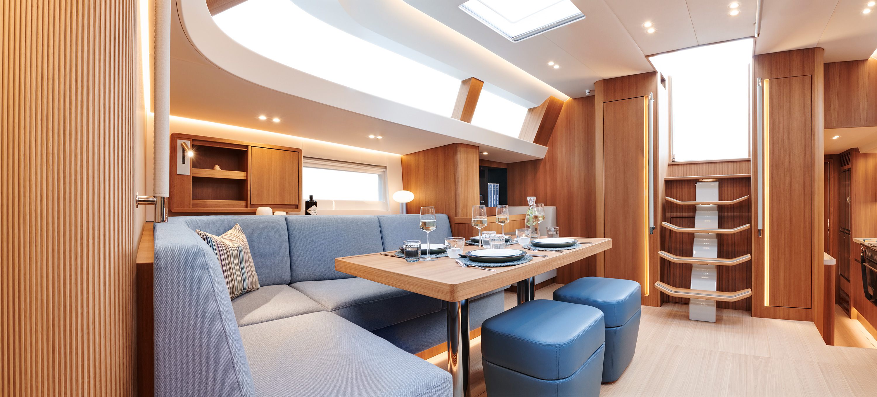 Contest 63CS For Sale - Saloon 