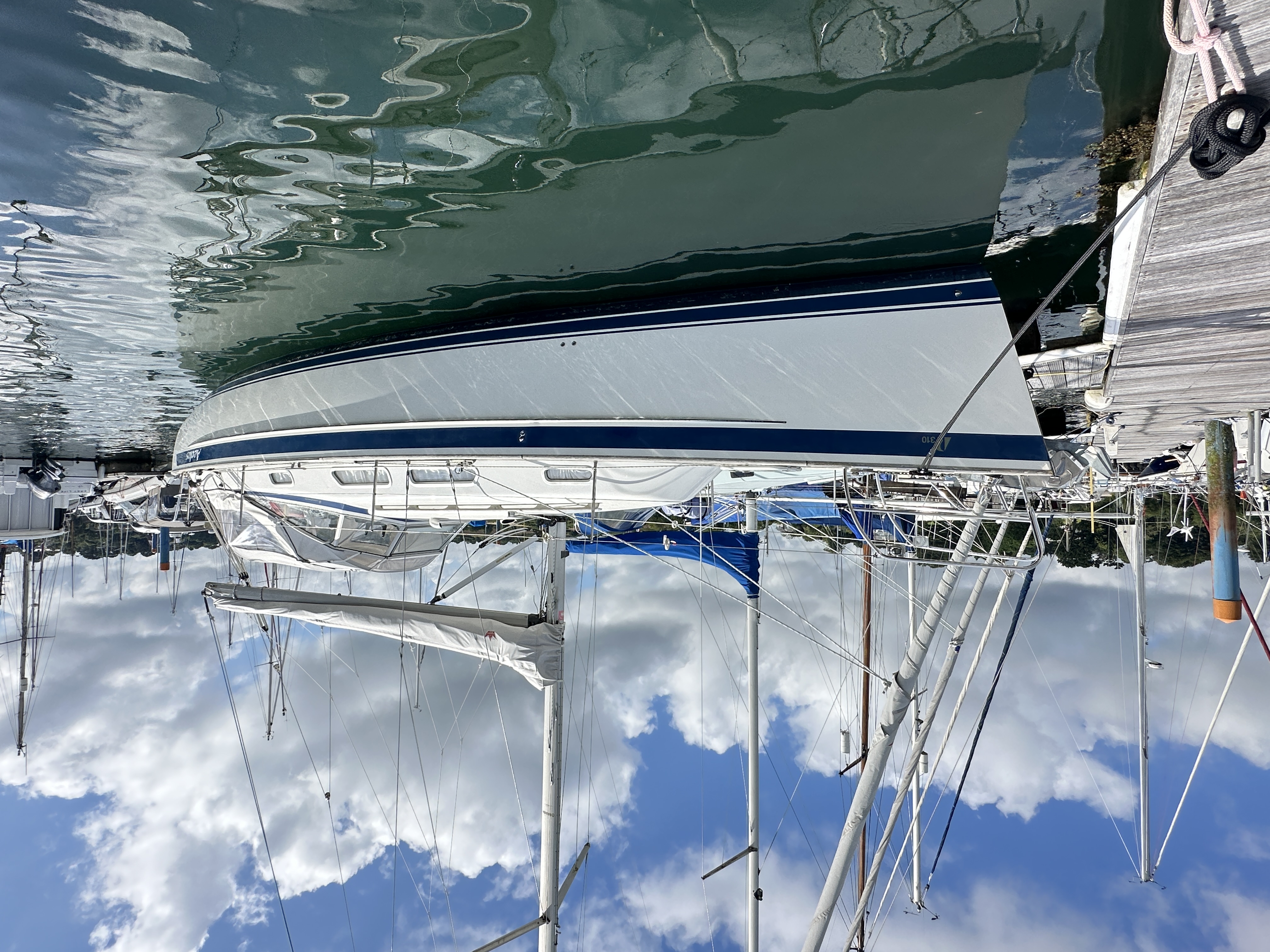 2009 Hallberg Rassy 310