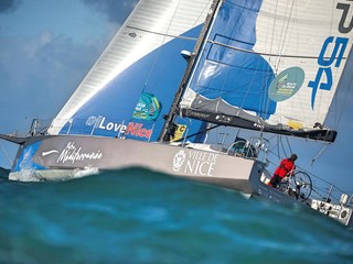2010 JP 54