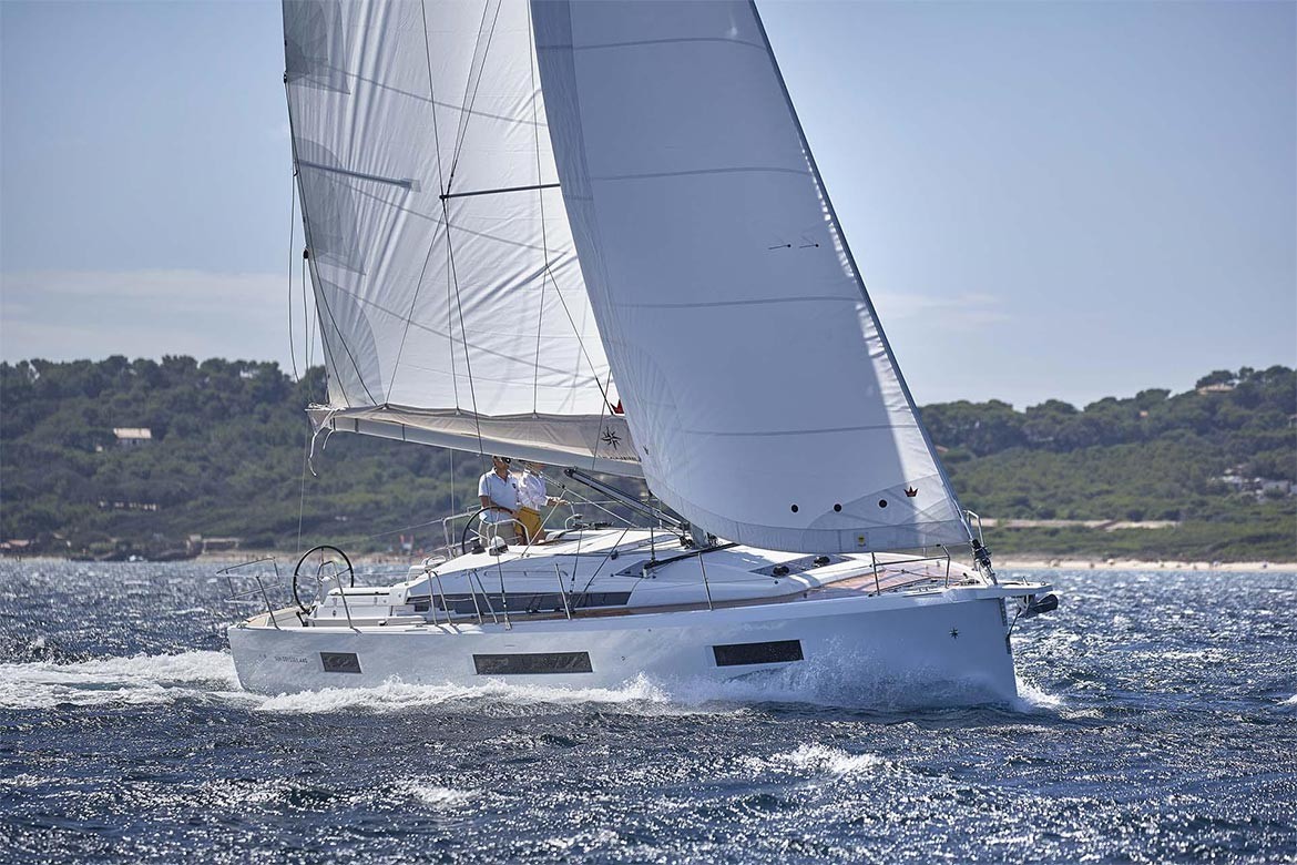 Jeanneau Sun Odyssey 440 hero image