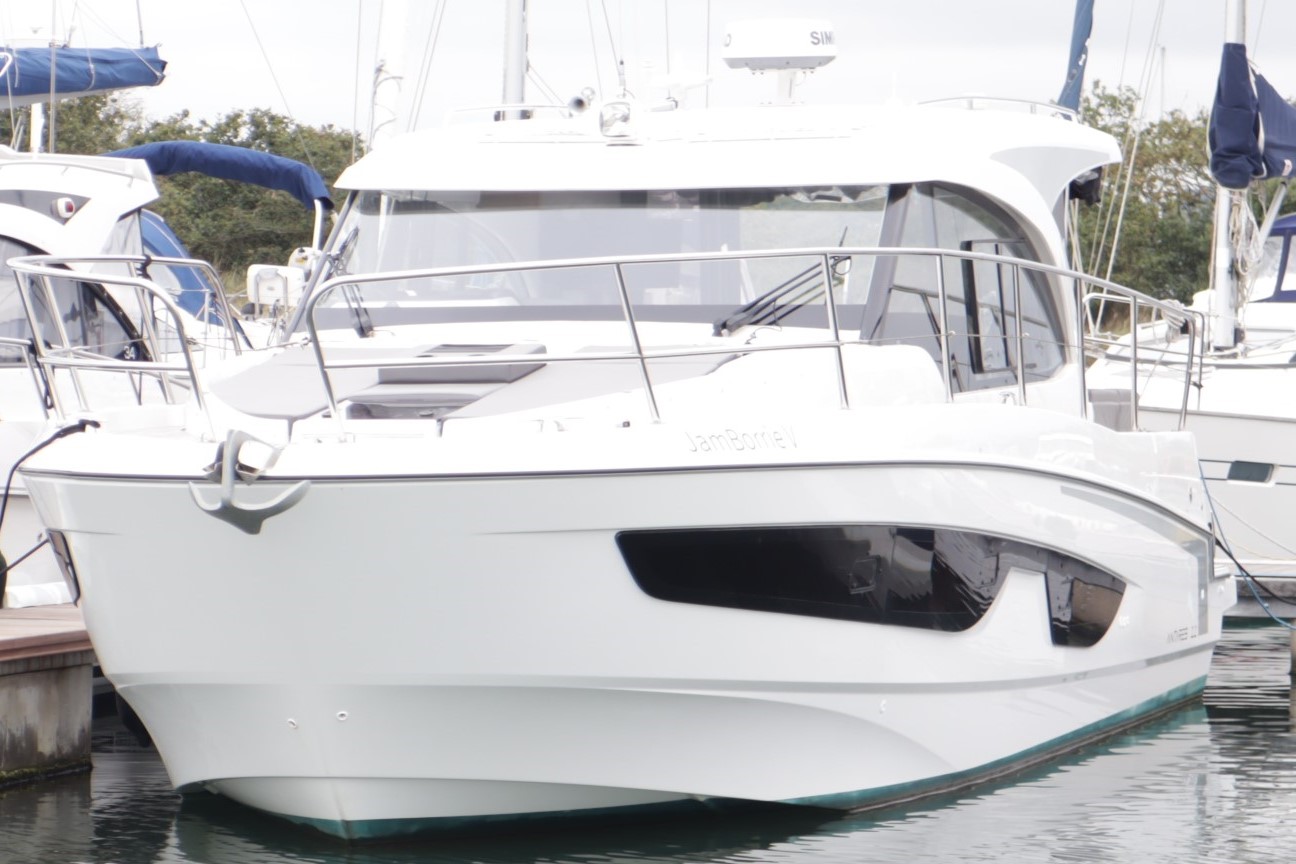 Beneteau Antares 11 OB - default3