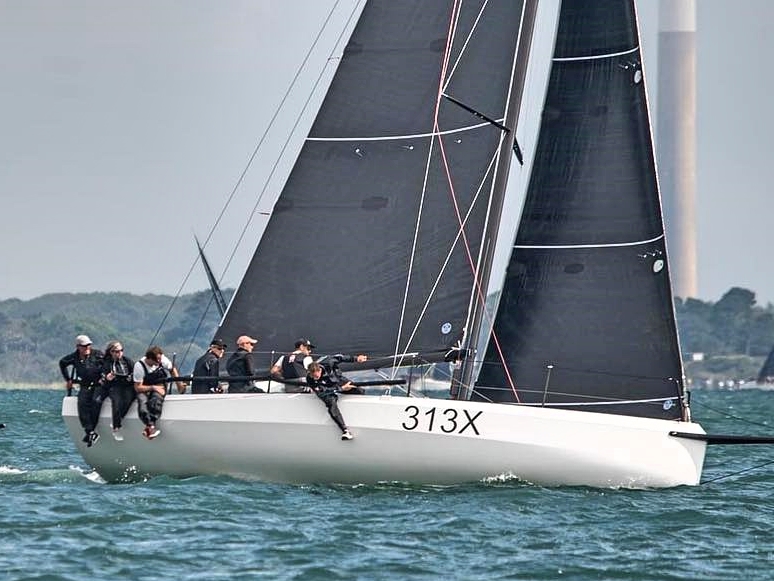 2021 One Design Cape 31