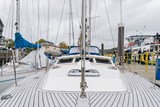 Oyster 47 - Foredeck