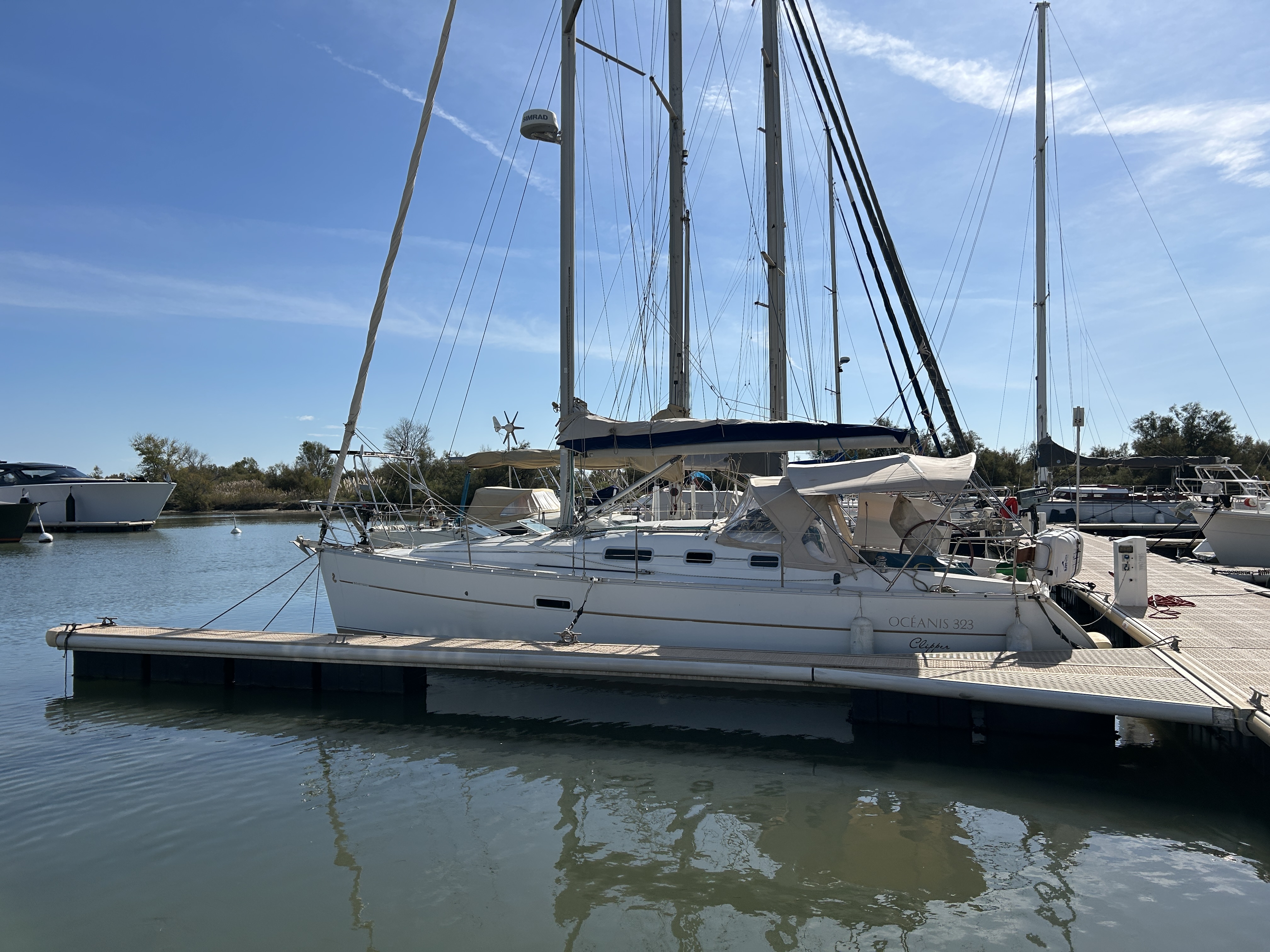 2004 Beneteau Oceanis 323