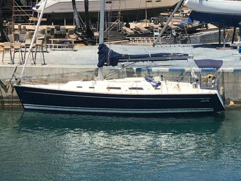 Hanse 371