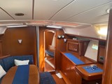 Beneteau Oceanis 393 Clipper saloon