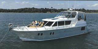 Trader 42 side view