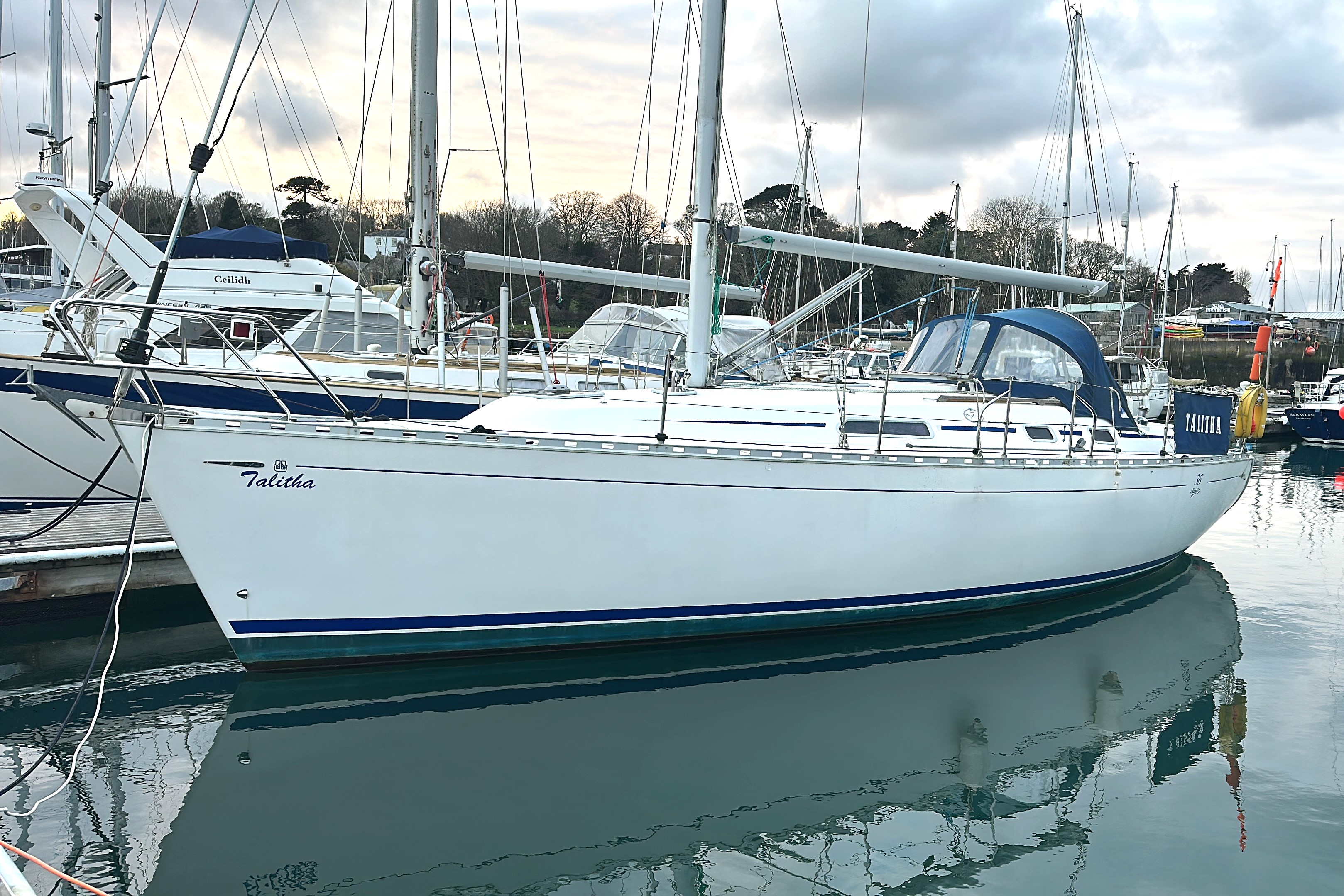2001 Dufour 36 CLASSIC